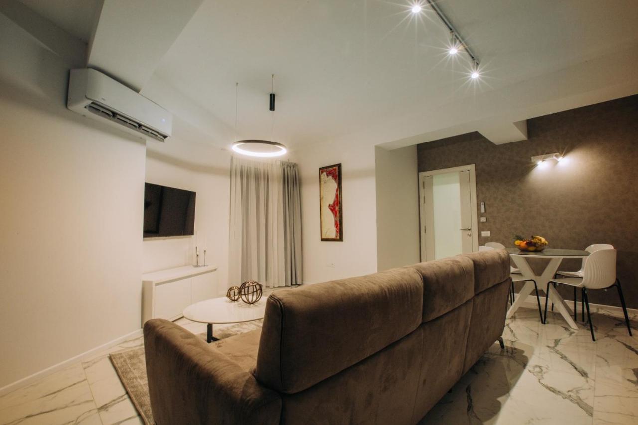 Central Apartment Chunarot 奥赫里德 外观 照片